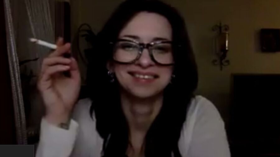 Smoking Hot Mama (milf) on Zoom