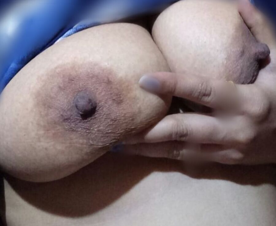 Unseen boobs pics