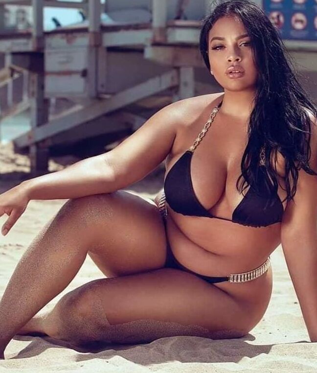 sext thick and plump