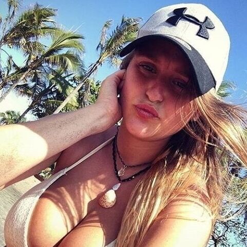Tits ..... They&;re So Big .