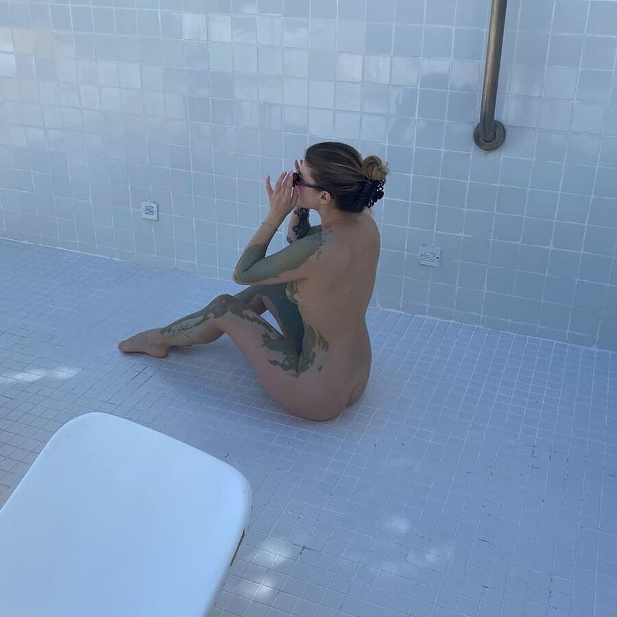Amateur IG Slut