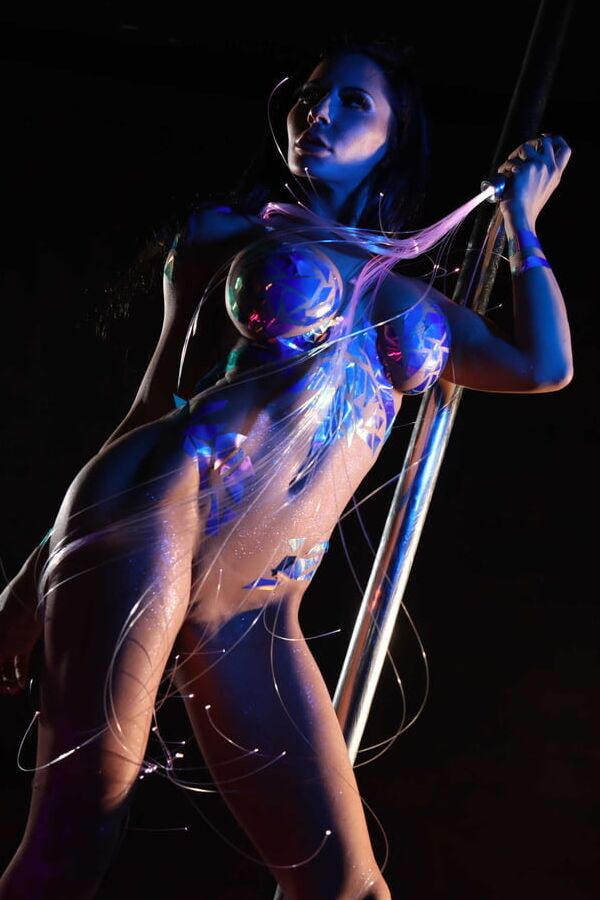 Sexy Girl is Light Show