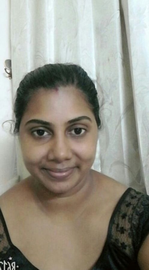 Mallu swapna aunty