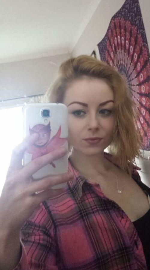Rhianne m