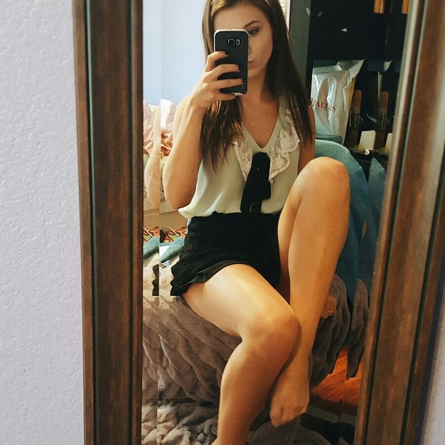 Pantyhosed Selfies