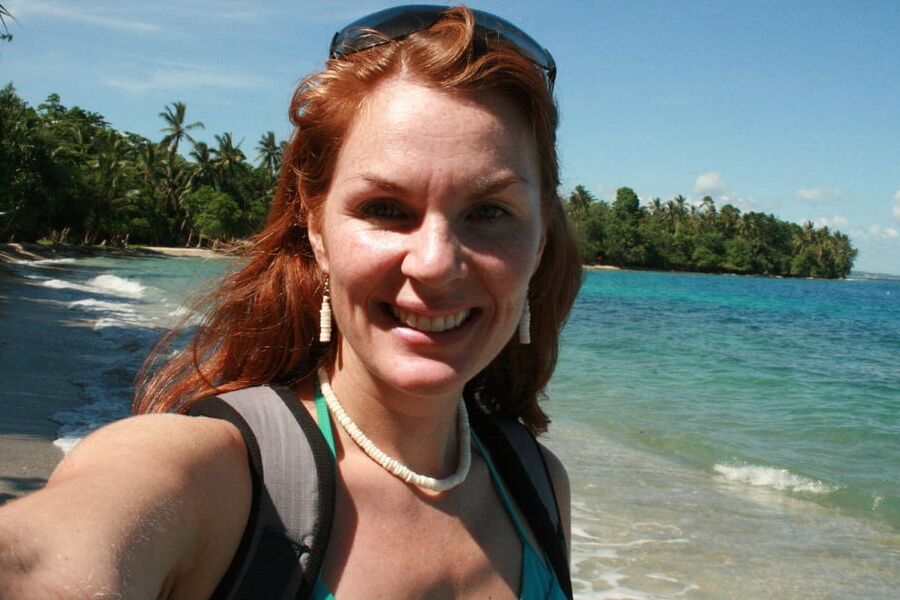 Redhead MILF on vacation