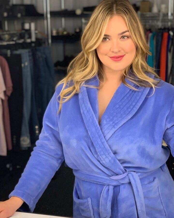 BBW DRESSED