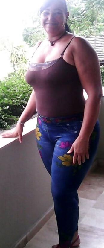 MADURAS LATINAS