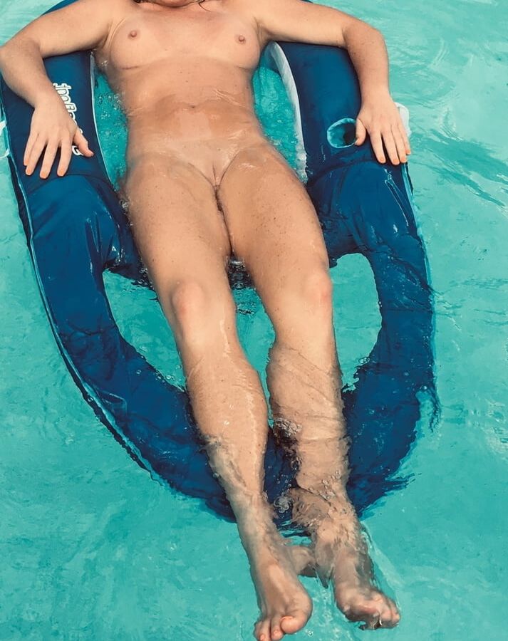Shy Mom with a Hot Bod wants to be Exposed