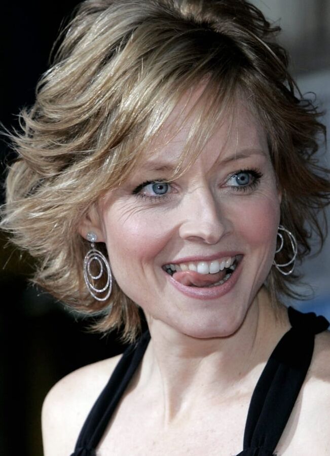 JODIE FOSTER