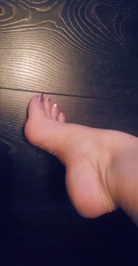 Girlfriends feet and naked