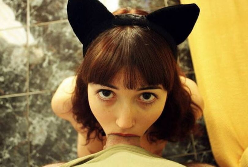 Brunette Babe Wants Cum on Her Face