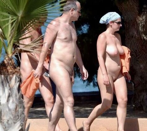 Assorted Favorite Beach Milfs Wives and Couples