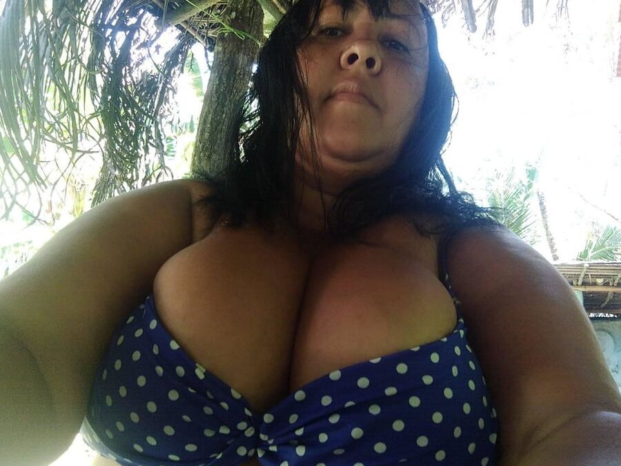 ximena rubi panocha y tetas gigante pata de camelo verija