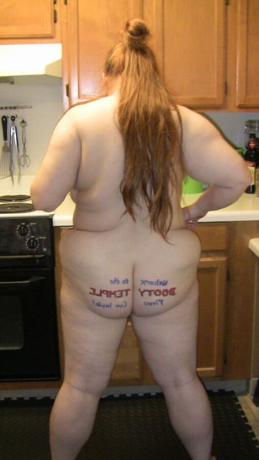 Hoodyman SSBBW . Fat pig slave Kate .