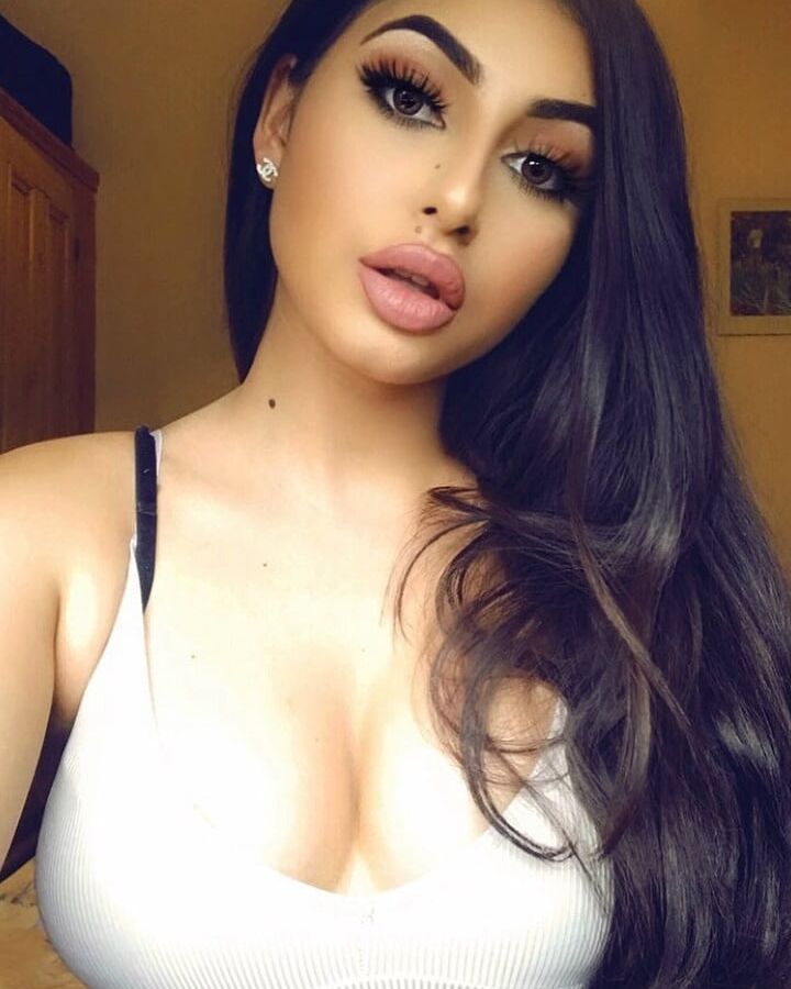 Beautiful Pakistani Indian Arab Women Sexy
