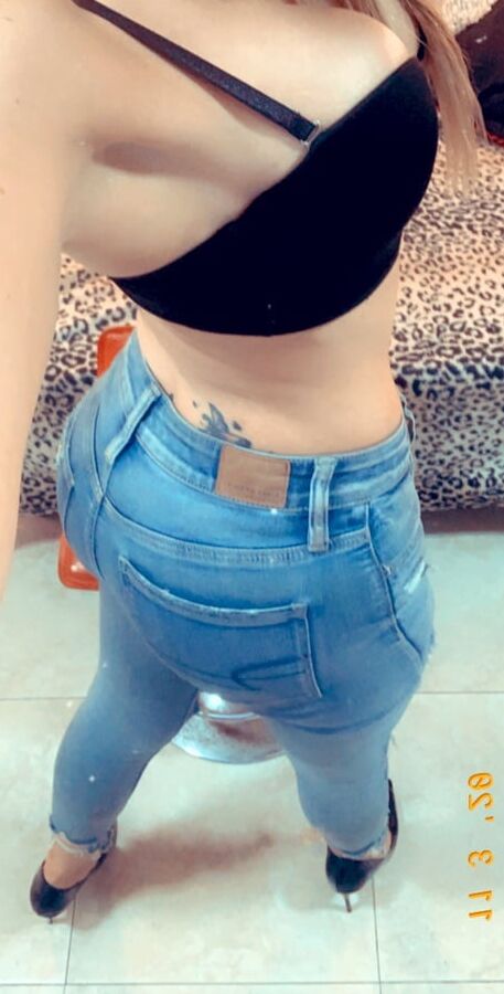 Kathie, Colombia