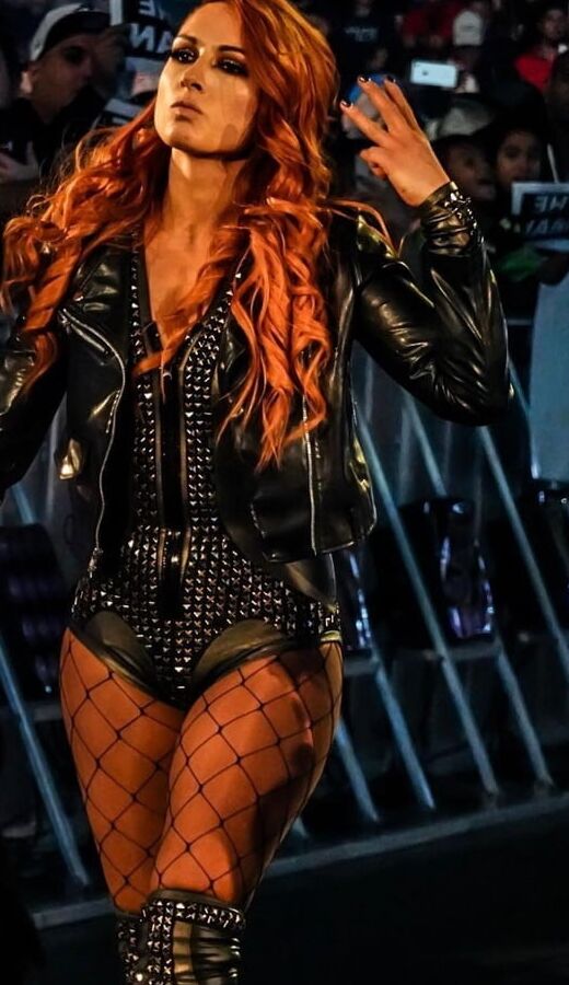 BECKY LYNCH WWE Diva&;s