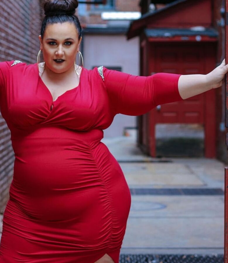 BBW DRESSED