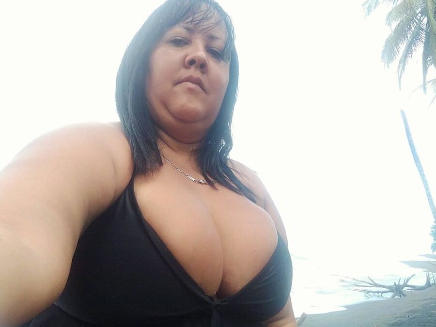 ximena rubi panocha y tetas gigante pata de camelo verija