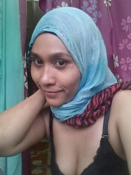 Jilbab Janda