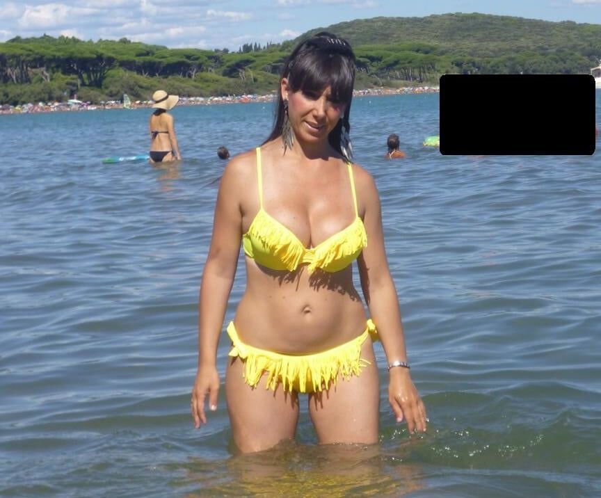 italian milf beach