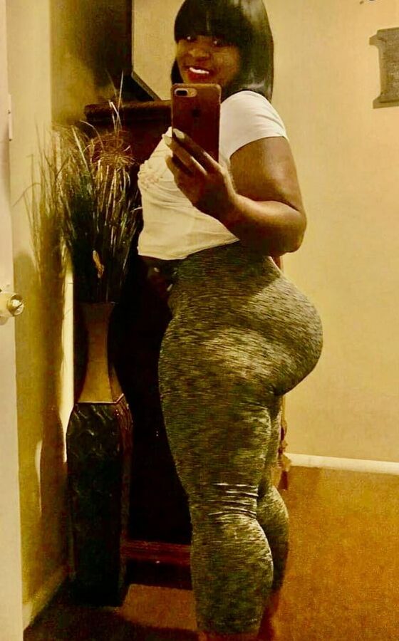 Black Moms and Aunts Anal Ready