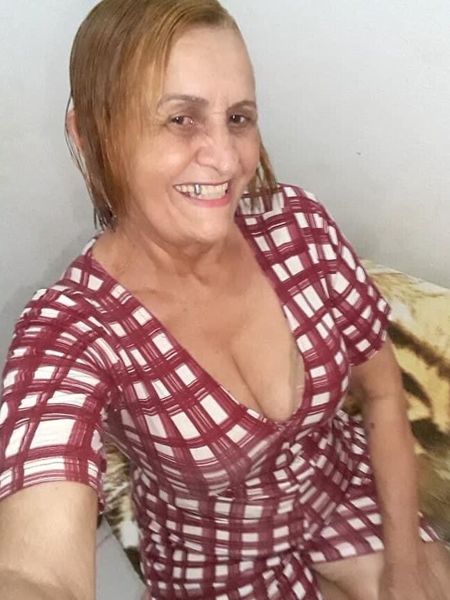 Cleia Costa ...Faceb