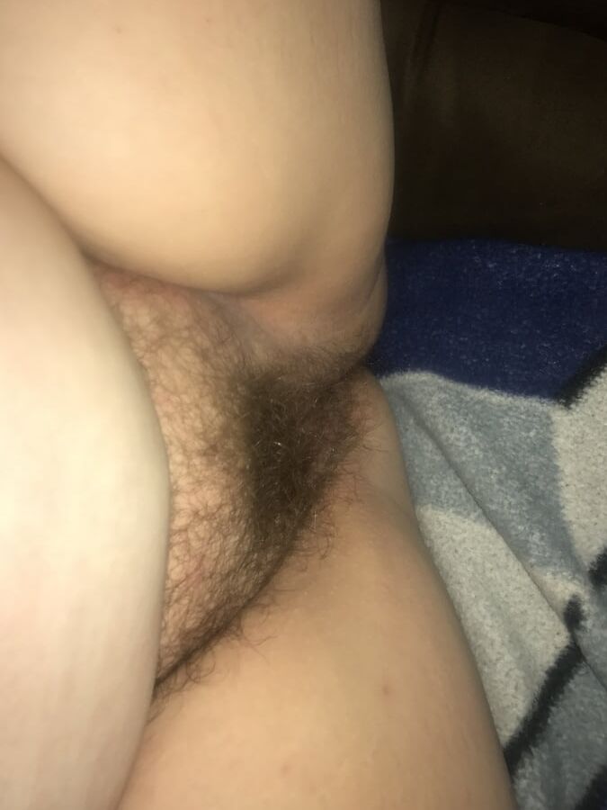 Amateur Hairy BBW Wife