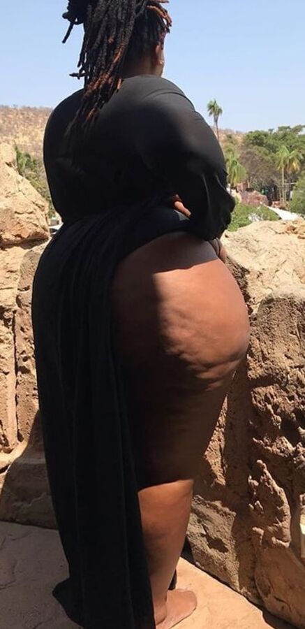 Chunky hip mega booty pear bbw queen sdudla