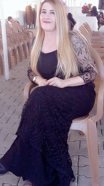 Turkish Kurdish Arabian Hijab women with a gorgeous body