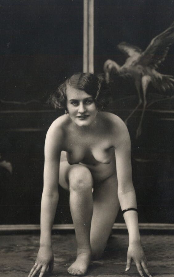 Vintage ladies tits hanging