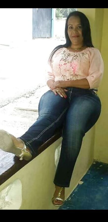 Raquel Nalgona Mamita