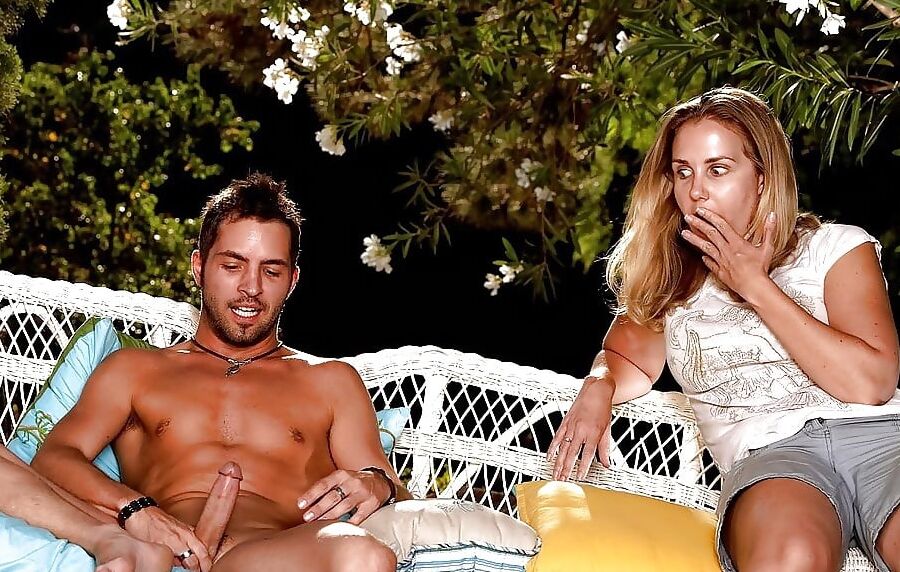 When women stare on dicks