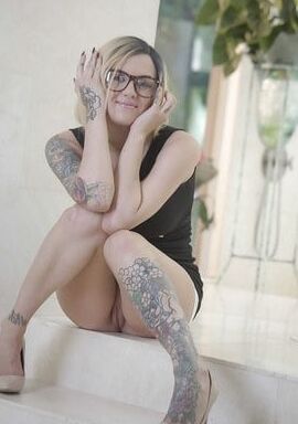 Tattoo Girls