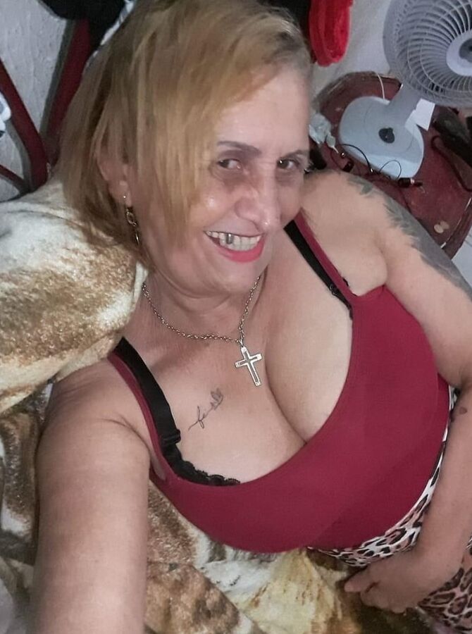 Cleia Costa ...Faceb