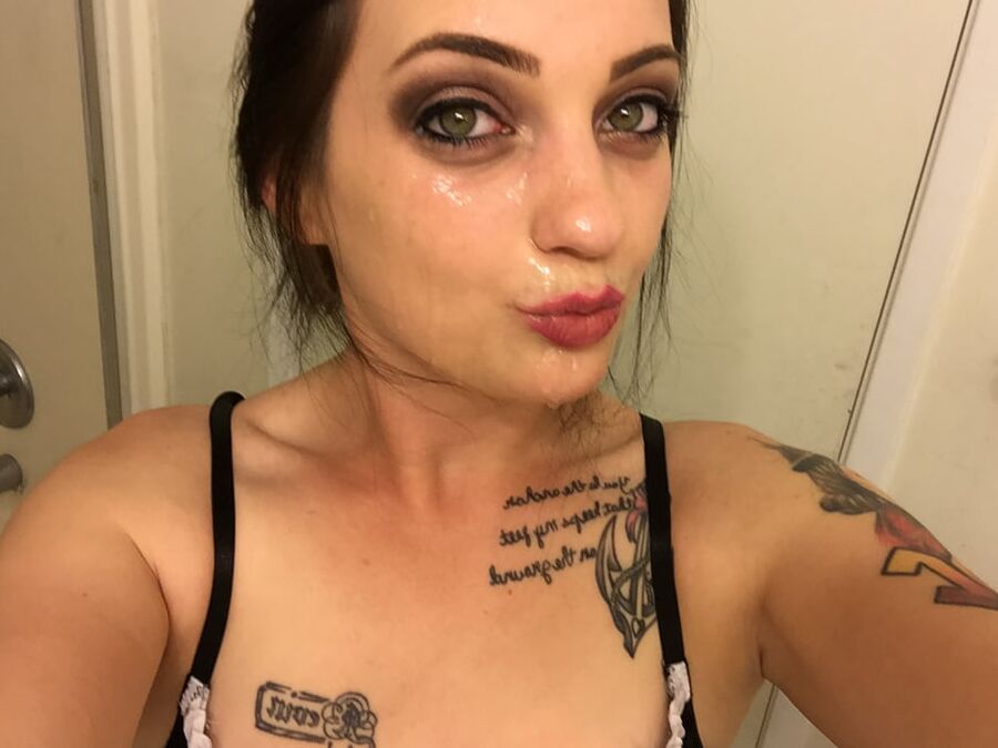 Tattooed emo cumslut girlfriend exposed