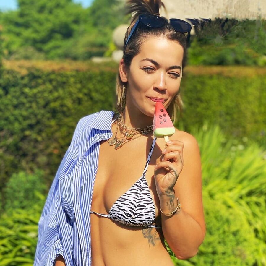 Sexy Celeb Babes