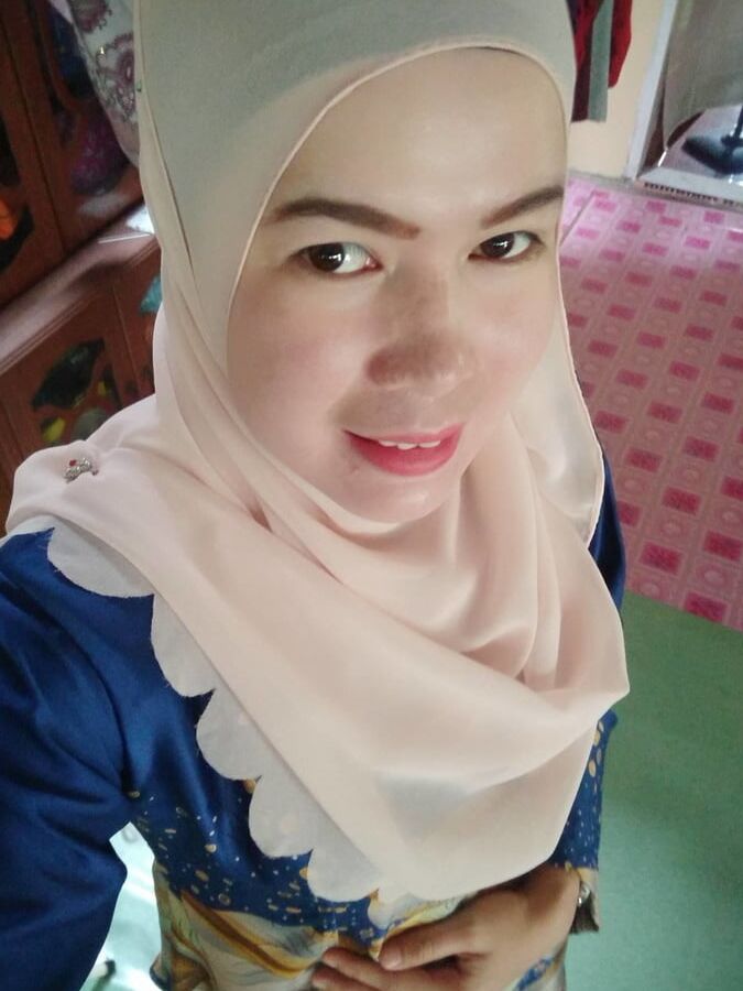 Suriati Ismail - MILF Melayu Legend (PREVIEW )