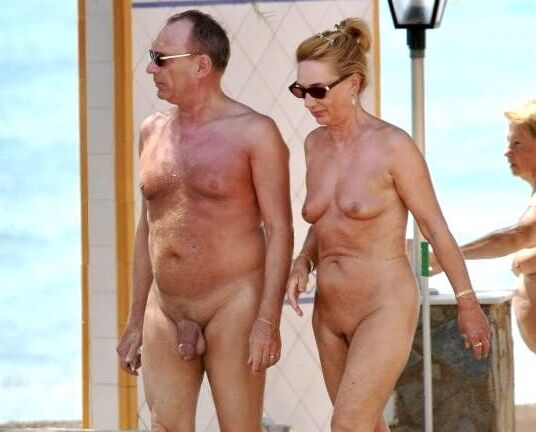 Assorted Favorite Beach Milfs Wives and Couples