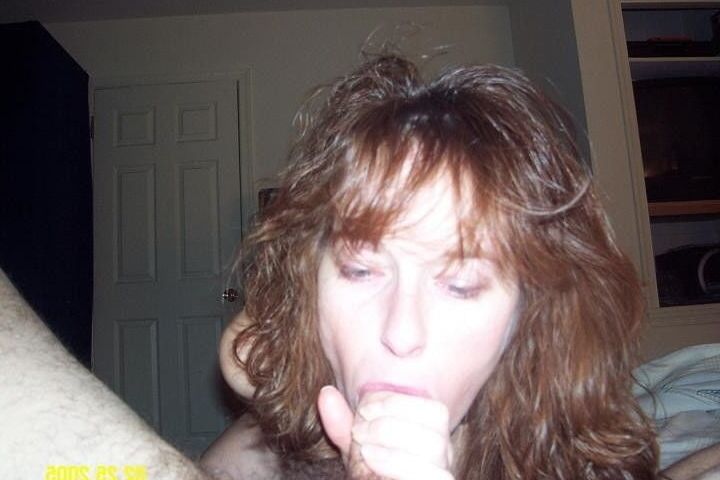 This whore Lisa wants knocked up