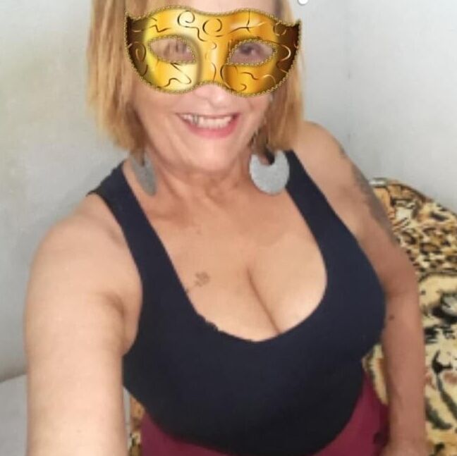 Cleia Costa ...Faceb