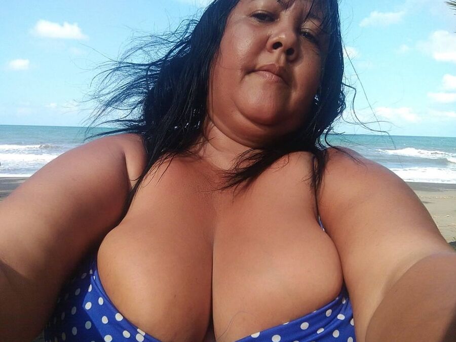 ximena rubi panocha y tetas gigante pata de camelo verija