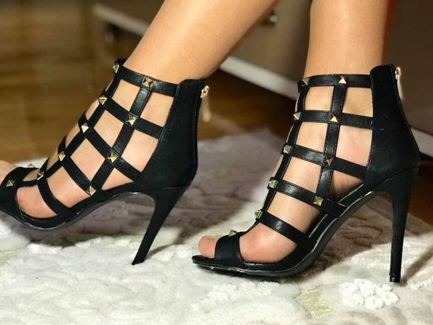 mature friend feet in nylon