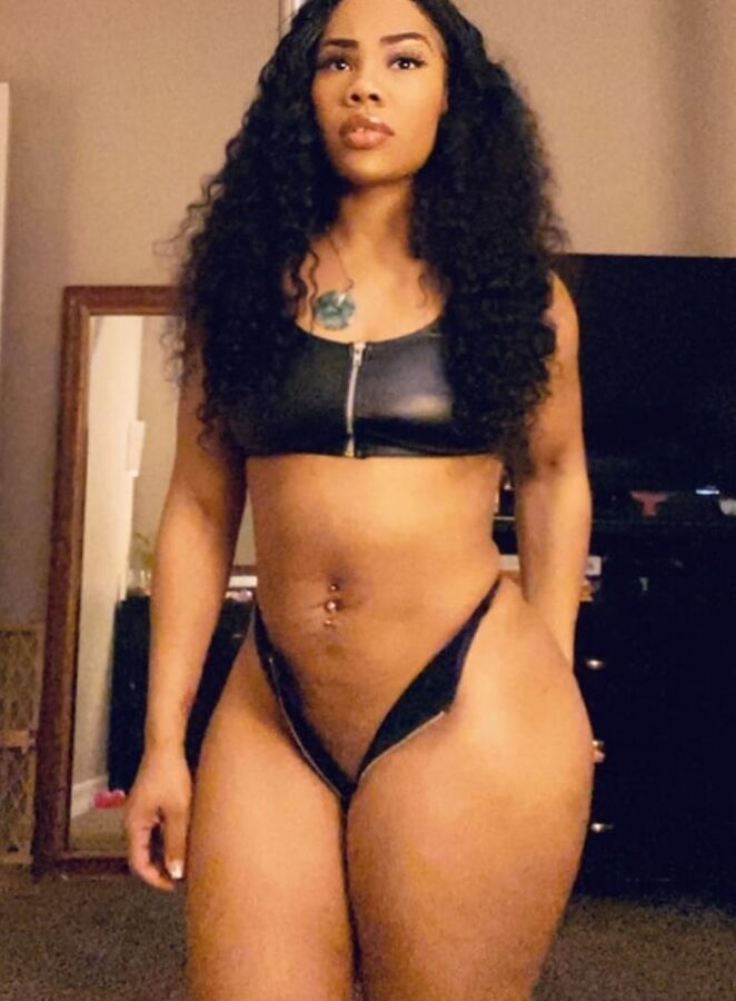 strippa i wanna meet