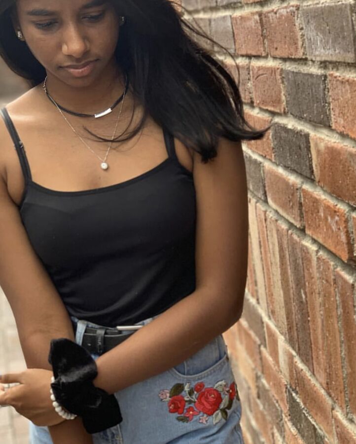 Karissaa, A Sexy Slutty Bitchy Hoe is getting Exposed!