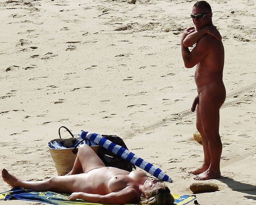 Flashing at the beach