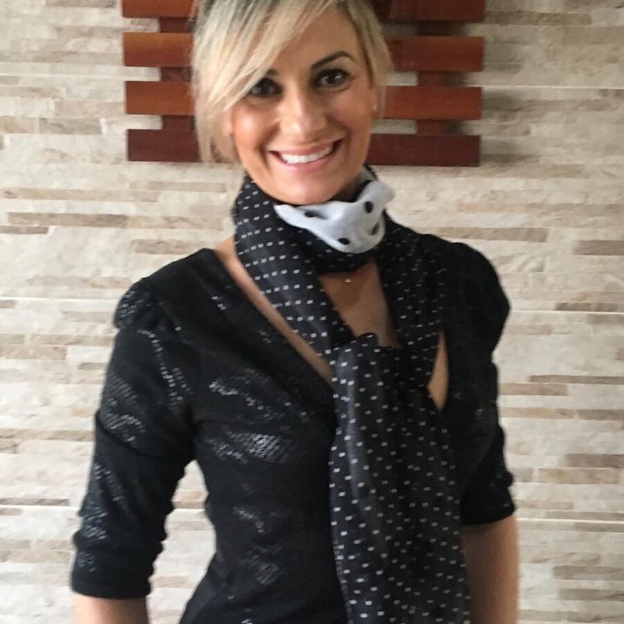 Fatima coroa gostosa pra gozar e comentar
