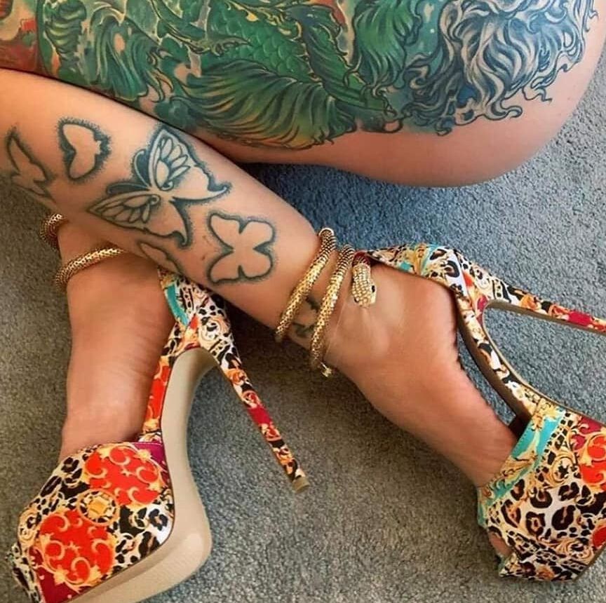 Live under this feet