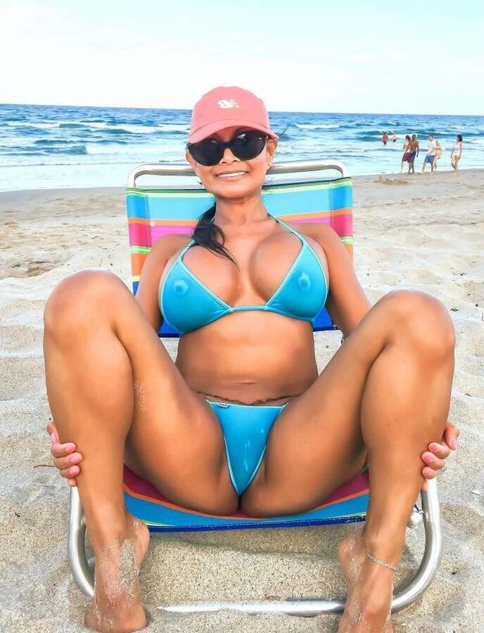 royal tanning bums